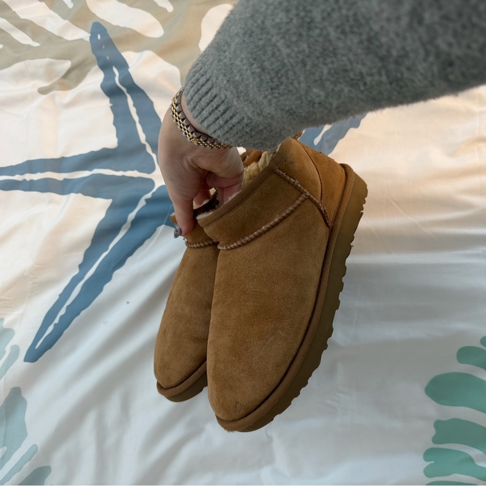 UGG Brown Shearling-Lined Booties - Picture 2 of 3
